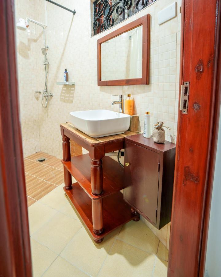 מושי Sprunger Avenue - Tulia Homes מראה חיצוני תמונה
