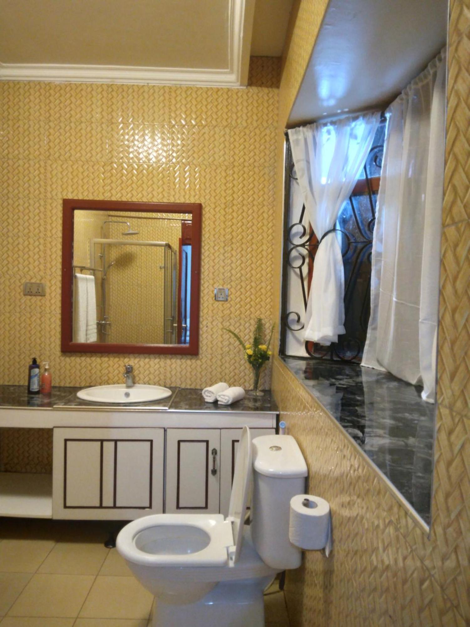 מושי Sprunger Avenue - Tulia Homes מראה חיצוני תמונה