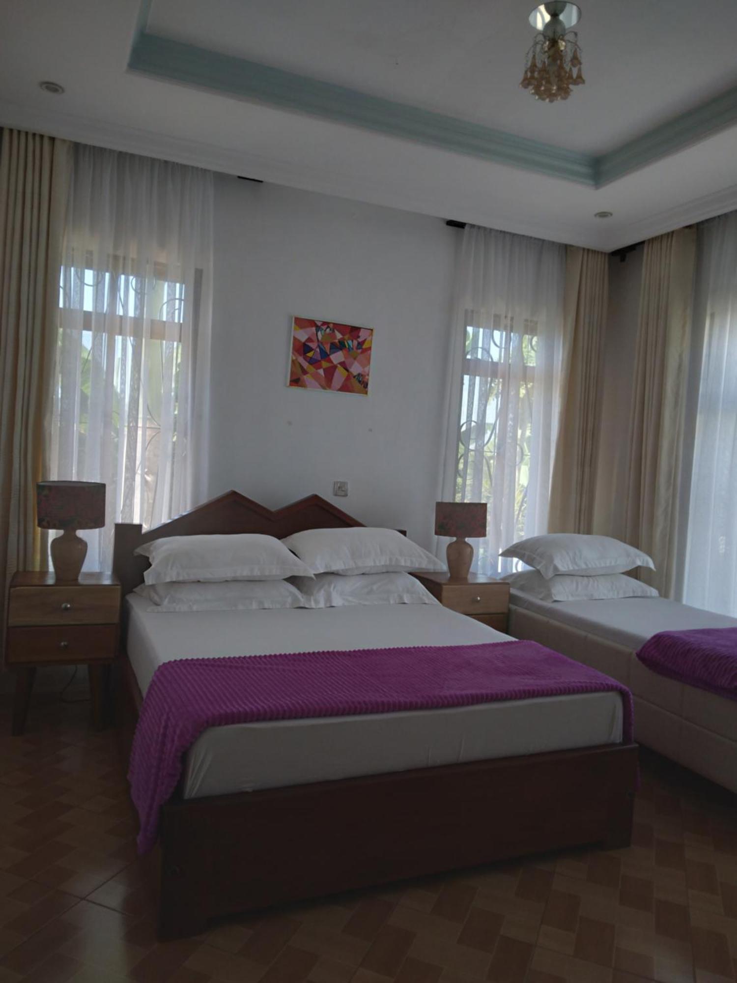 מושי Sprunger Avenue - Tulia Homes מראה חיצוני תמונה