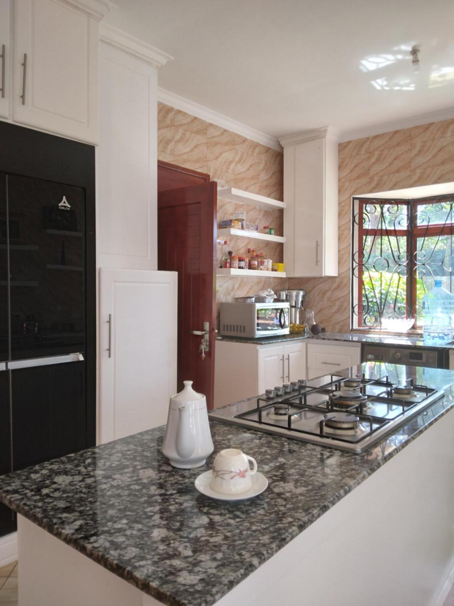 מושי Sprunger Avenue - Tulia Homes מראה חיצוני תמונה