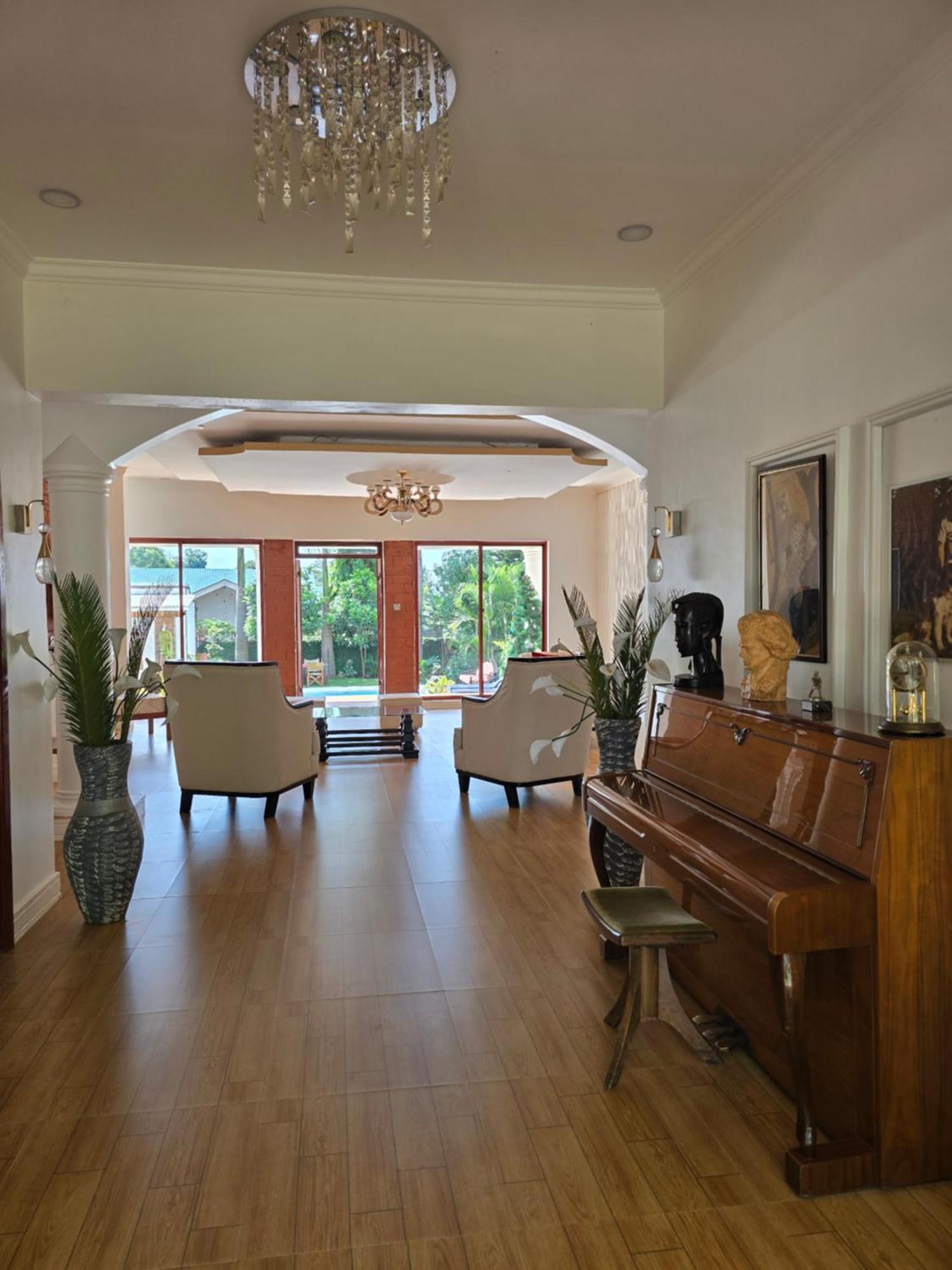מושי Sprunger Avenue - Tulia Homes מראה חיצוני תמונה